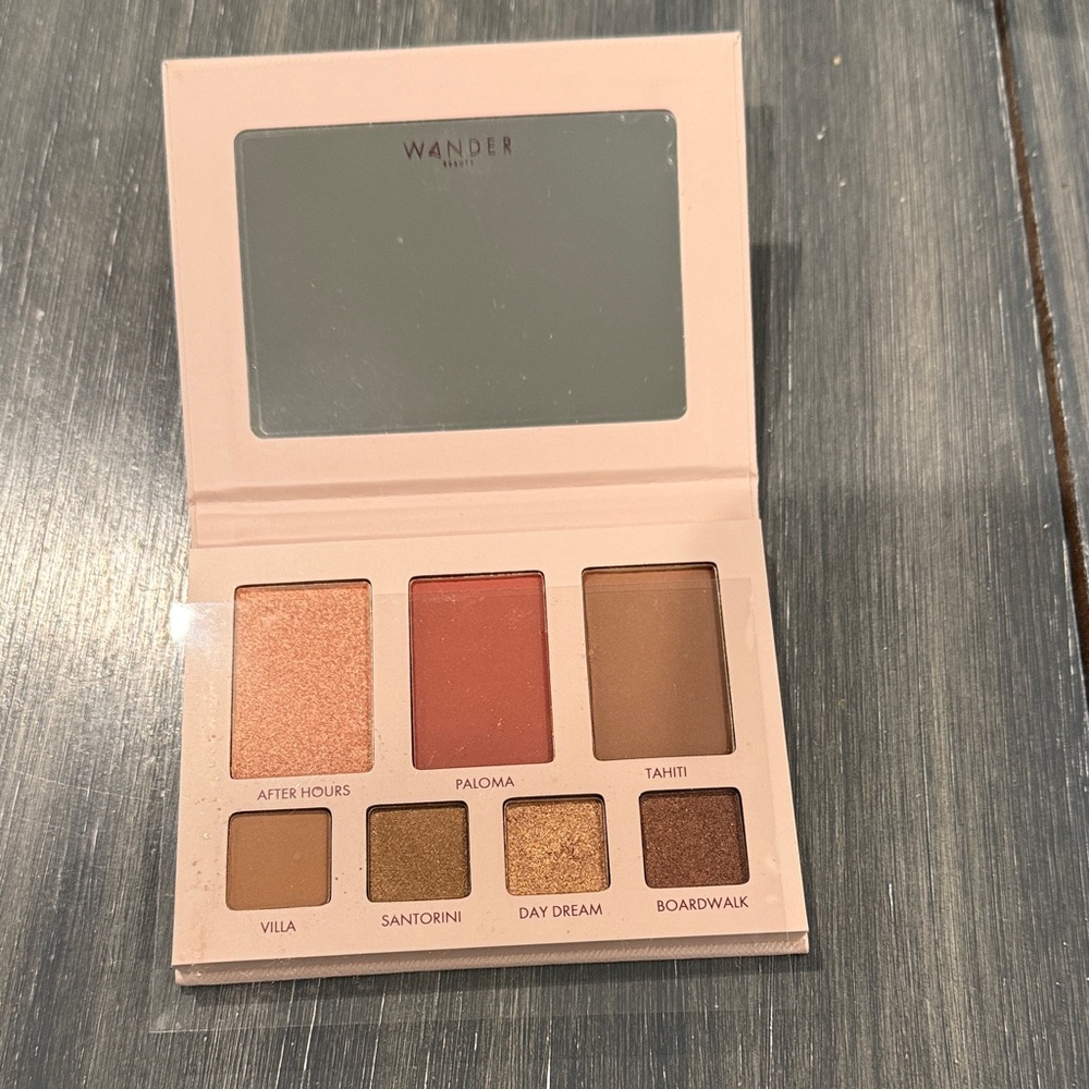 Wander Beauty Getaway Eye and Face Palette - Island Hop